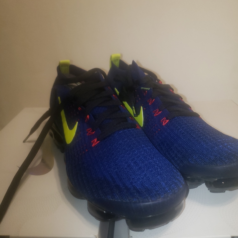 Nike Air VaporMax Flyknit 3 Deep Royal Volt - Picture 5 of 16